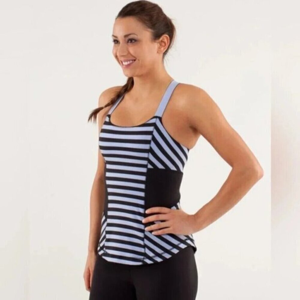Lululemon Work It Out Tank Top Size 4 Purple Stripe Gym activewear Pilates Yoga